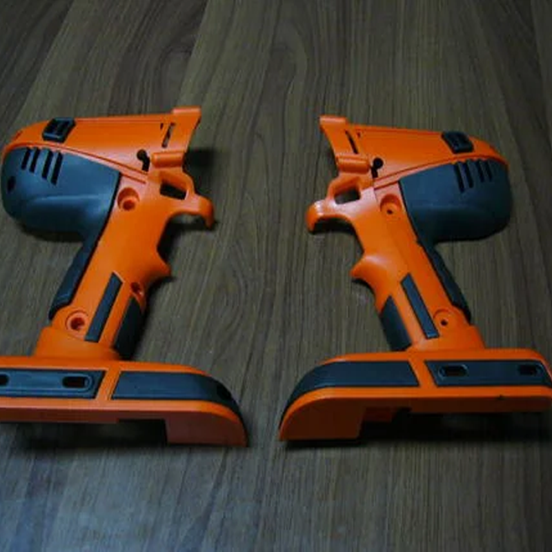 Advantages and Processes of 2-Shot Injection Molding and Overmolding Comparison4