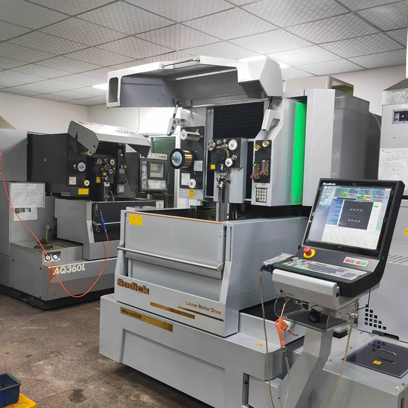 Why Are Custom Injection Molds So Expensive and What Are the Alternative Solutions1