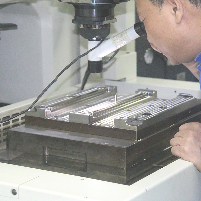 Why Are Custom Injection Molds So Expensive and What Are the Alternative Solutions7