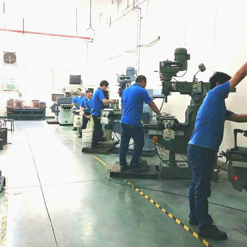 How Water Injection Molding Improves Cycle Time, Part Strength, and Material Efficiency5