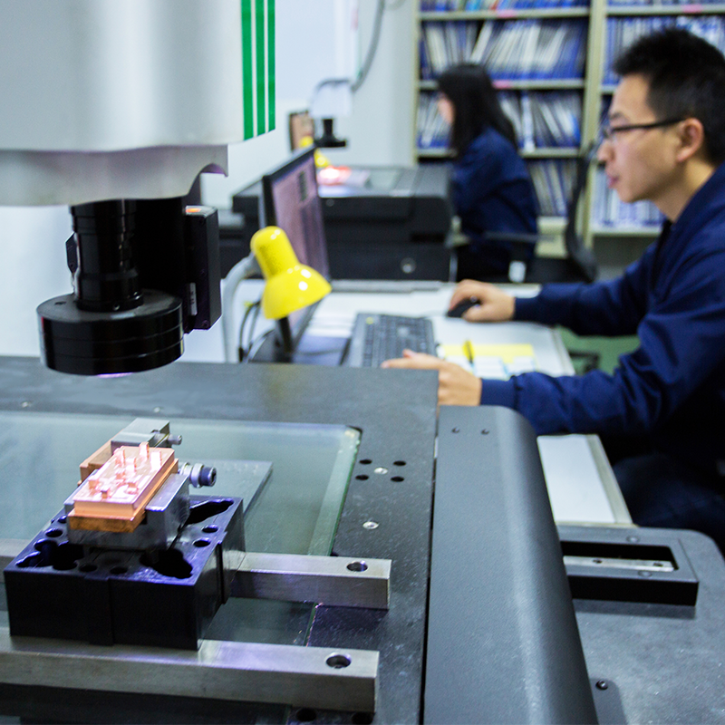 How Water Injection Molding Improves Cycle Time, Part Strength, and Material Efficiency6